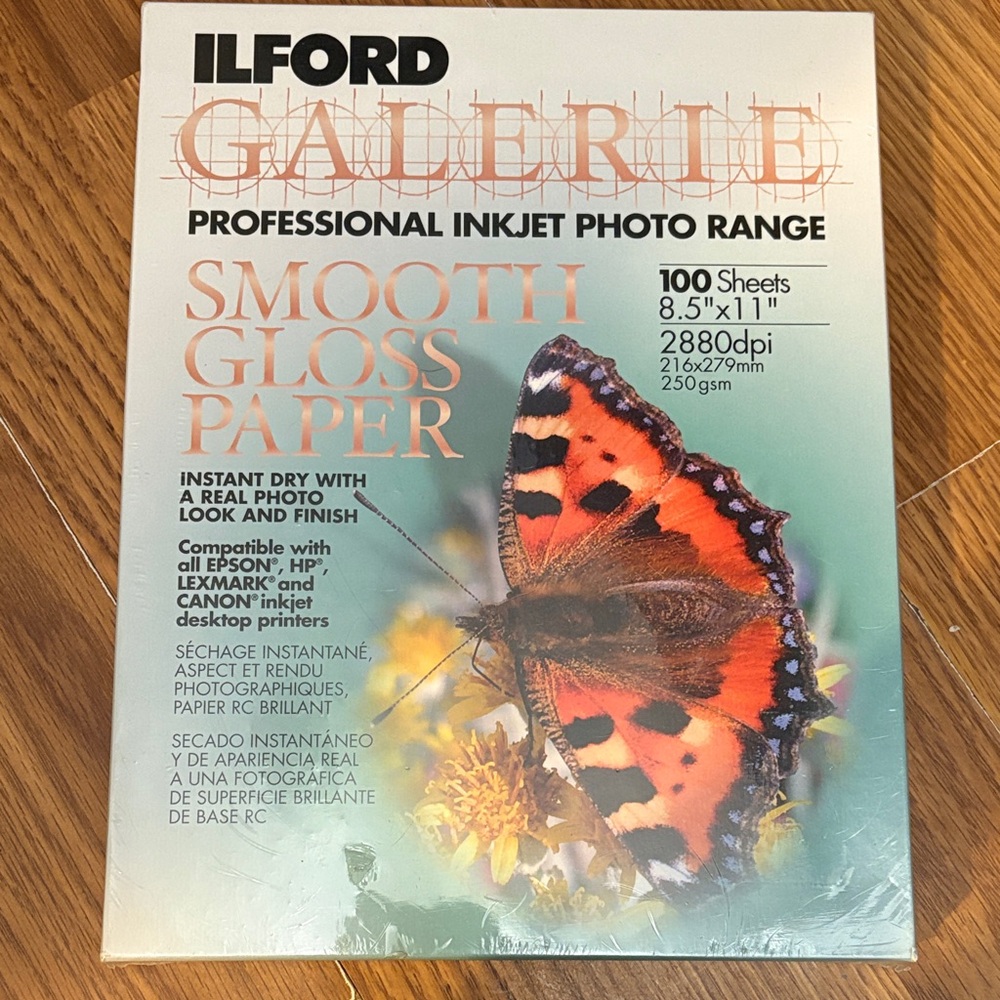 Ilford Galerie Smooth Gloss Paper Professional Inkjet 100 Sheets 8.5x11 NWT